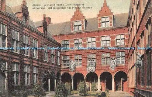 R429668 Anvers Le Musee Plantin Cour interieure Antwerpen Het binnenplein van Pl