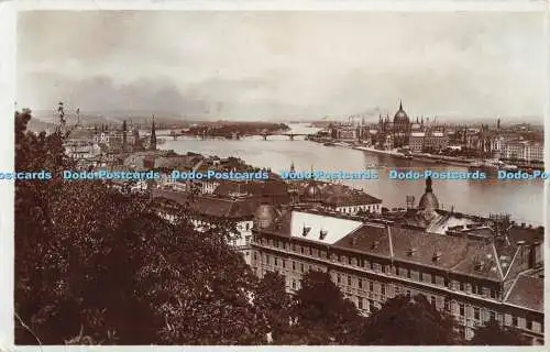 R429796 Budapest Blick auf Margeriteninsel und Parlamentsgebäude Gr.B B 60