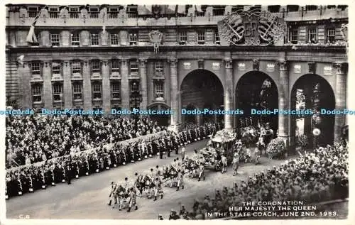 R438468 C 8 Die Krönung Ihre Majestät die Königin in der Staatskutsche 2. Juni 195