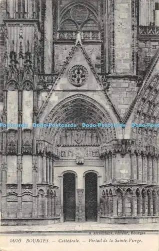 R434986 5070 Bourges Cathedrale Portail de la Sainte Vierge A Auxenfans Levy Fil