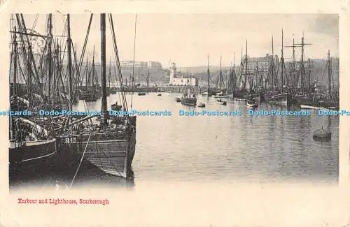 R439464 Scarborough Hafen und Leuchtturm G W W 1903