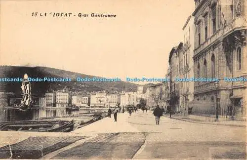 R438144 18 La Ciotat Quai Ganteaume