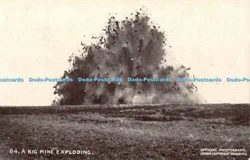 R440593 A Big Mine Exploding Crown Daily Mail War Pictures Series VII No 64