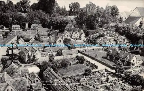 R440668 Bourton on the Water The Model Village