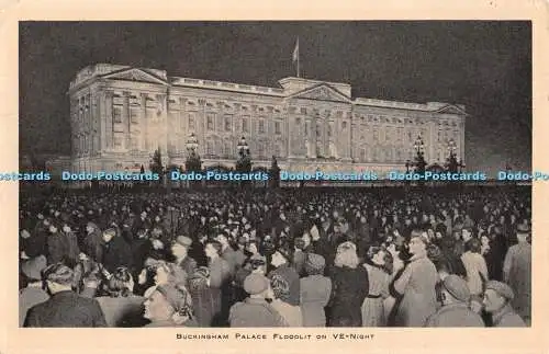 R443564 Buckingham Palace Floodlit on Ve Night Tuck 1945