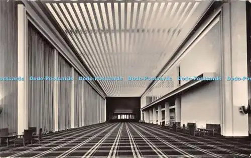 R447711 Kursaal Oostende Erehall Hall d honneur Librairie Internationale Boekhan