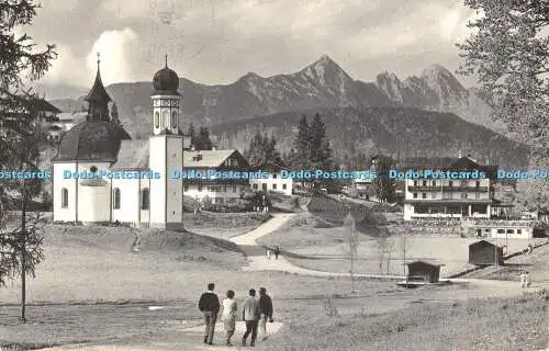 R447864 Seefeld Tirol Seekirchlein und Hotel Wetterstein K T V Tiroler Kunstanst