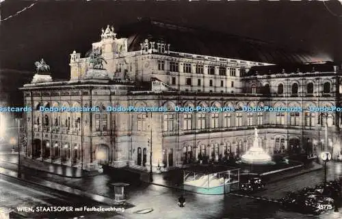 R448310 Wien Staatsoper mit Festbeleuchtung P A G RP