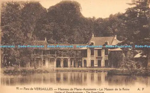 R448377 Parc de Versailles Weiler Marie Antoinette The Queen House A Papeghin