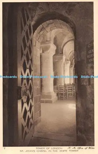 R452452 Tower of London St John Chapel im White Tower H M Office of Works Ha