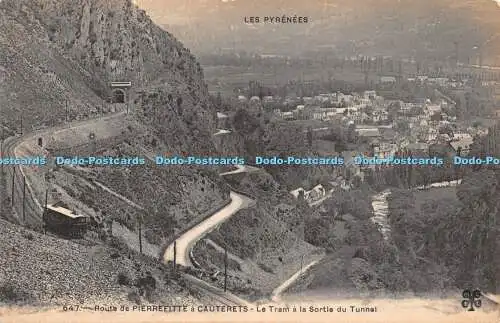 R452977 Le Pyrenees 647 Route de Pierrefitte a Cauterets Le Tram a la Sortie du