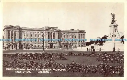 R454978 Buckingham Palace and Queen Victoria Memorial London LP431 Lansdowne Pro