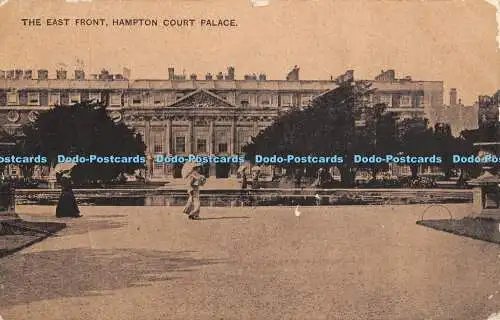 R459138 The East Front Hampton Court Palace The Auto Photo Series 1911