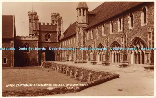 R459755 24951 Canterbury St Augustines College Studenten Zimmer Richter 1955