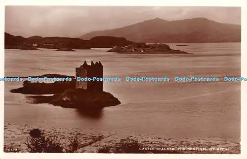 R457483 Castle Stalker the Sentinel of Appin J B White RP