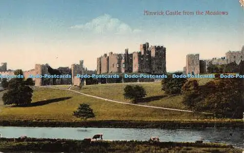 R460276 Alnwick Castle aus der Serie Meadows Valentines