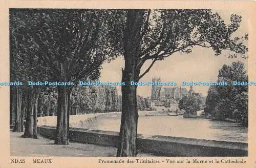 R460499 ND 25 Meaux Promenade des Trinitaires Vue sur la Marne et la Cathedrale