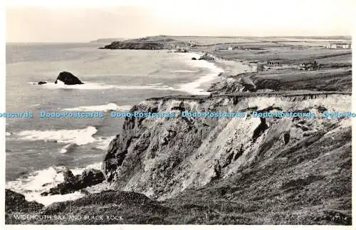 R463119 Widemouth Bay and Black Rock J Salmon Echtfoto