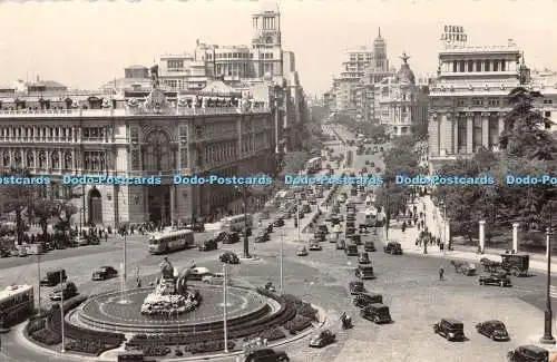 R466389 Madrid Cybele Circus and Alcala Street Panoramablick Garcia Garrabella