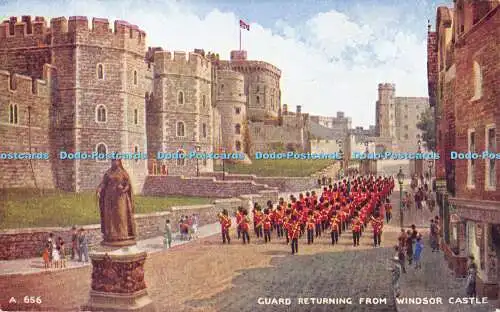 R477440 Wache kehrt aus Windsor Castle zurück Valentine Art Farbe Brian Gerald