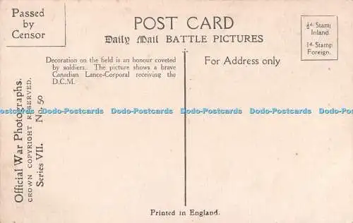 R471809 Daily Mail War Pictures 50 Decorating a Canadian on the Field of Battle