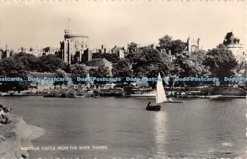 R468723 Windsor Castle From the River Thames J Salmon RP 1961