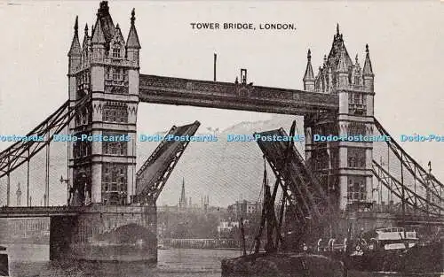 R469253 London Tower Bridge The Auto Photo Series