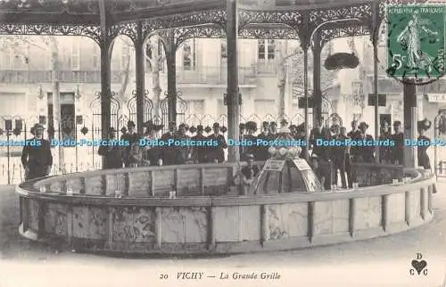R479046 Vichy La Grande Kühlergrill C C D