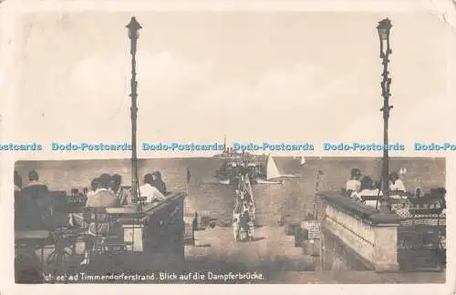 R479152 Ostseebad Timmendorferstrand Blick auf die Dampferbrücke Julius Simonsen