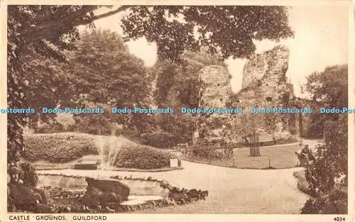 R470008 Guildford Castle Grounds J Salmon