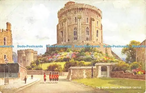 R470013 Windsor Castle The Round Tower Valentine Art Farbe E W H