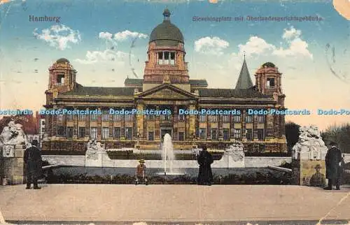 R470533 Hamburg Sievekingplatz mit Oberlandesgerichtsgebaude K W H 1914