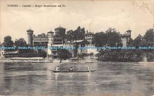 R480158 Torino Castello e Borgo Medioevale Sul Po A D T 1914