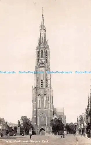 R482091 Delft Market met Nieuwe Kerk P Delft RP