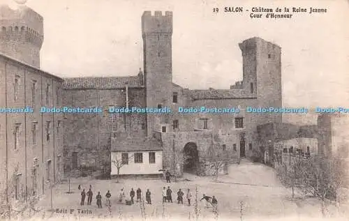 R481005 F Tarin 19 Salon Chateau de la Reine Jeanne Cour dHonneur