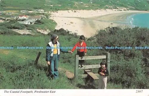 R482544 The Coastal Footpath Freshwater East Archway Werbung