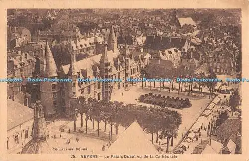 R482850 Nevers Le Palais Ducal vu de la Cathedrale Collection Roube