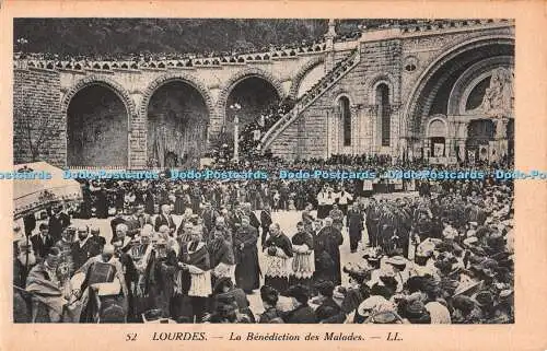 R481545 Lourdes La Benediction des Malades LL 52 Levy et Neurdein Reunis