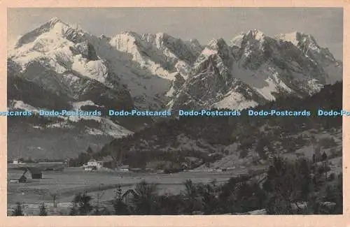 R485278 Garmisch Alpspitze Waxenstein und Zugspitze Nr 1335 B Johannes Inh Max B