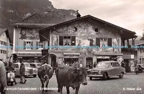 R485634 Garmisch Partenkirchen Strassenidylle H Huber Nr 654