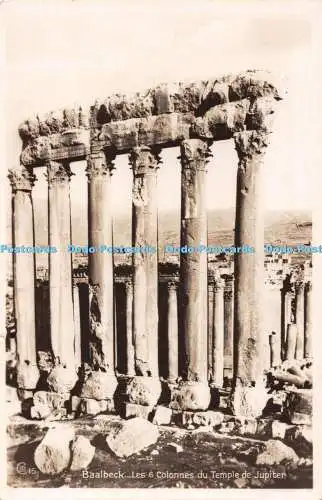 R483589 Baalbeck Les 6 Colonnes du Temple de Jupiter S A P I