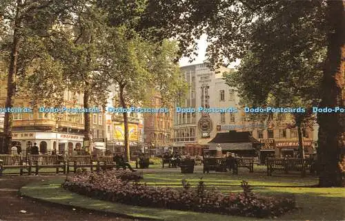 R485696 London Leicester Square Postkarte