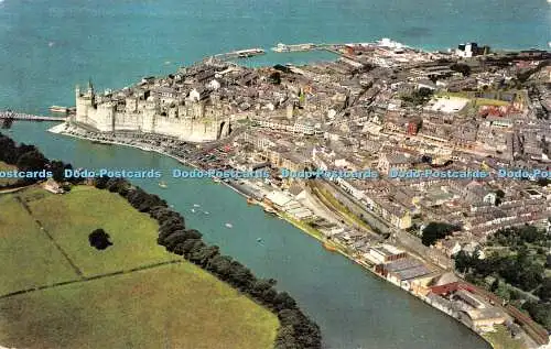 R485727 Caernarvon Airviews Postkarte