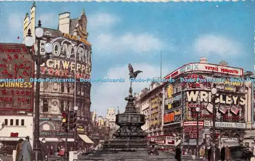 R483712 London Piccadilly Circus A V Fry