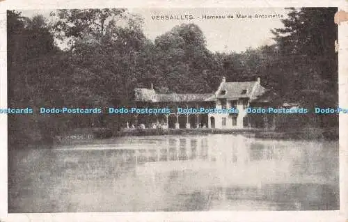 R489043 Versailles Hameau de Marie Antoinette A Cosse