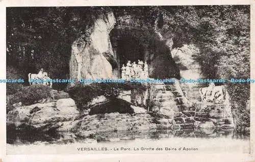 R489049 Versailles Le Parc La Grotte des Bains d Apollon A Cosse