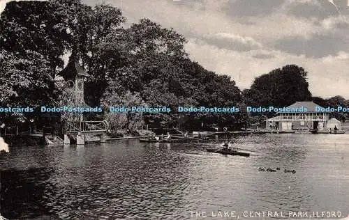 R483954 Ilford The Lake Central Park A G Wilson