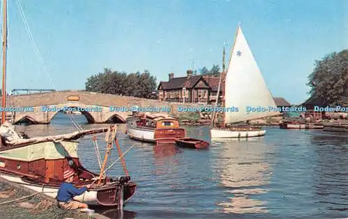 R487595 Potter Heigham Bridge EJN 32 Ernest Joyce Plastichrome Colourpicture Pub