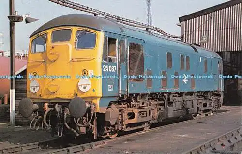 R484120 Nr. 24 087 auf Crewe Depot während 1978 Oxford Publishing O P C Collector S