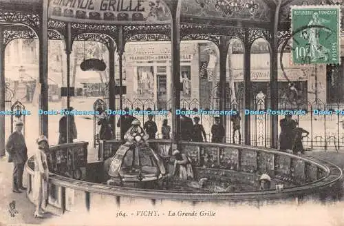 R487716 364 Vichy La Grande Kühlergrill Begine 1923